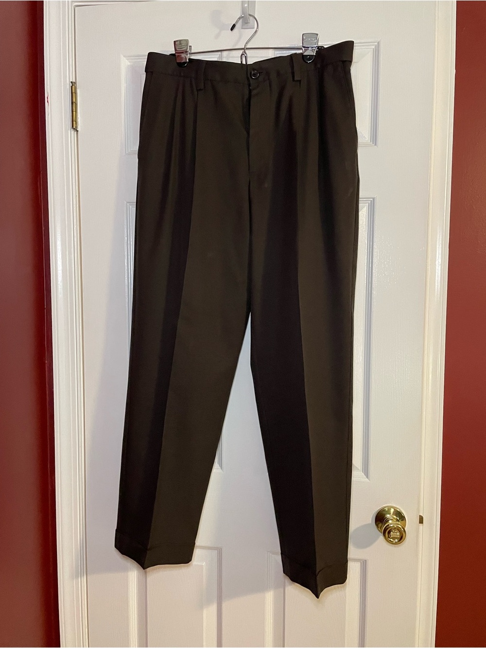 Van Heusen Men's Dark Brown Dress Pants